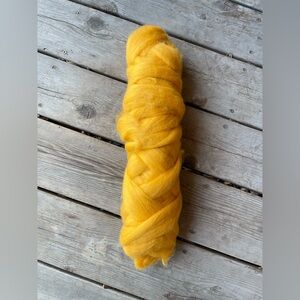 Ashford Brand Corriedale Roving Wool Colour- Cheesecake